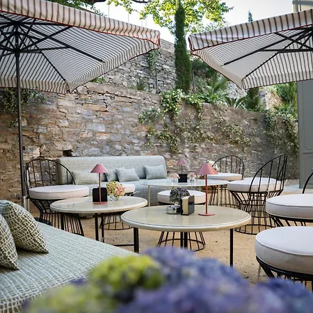 Rosemary Hotel