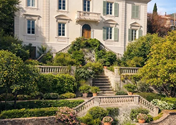 Rosemary 5* Bastia (Corsica)